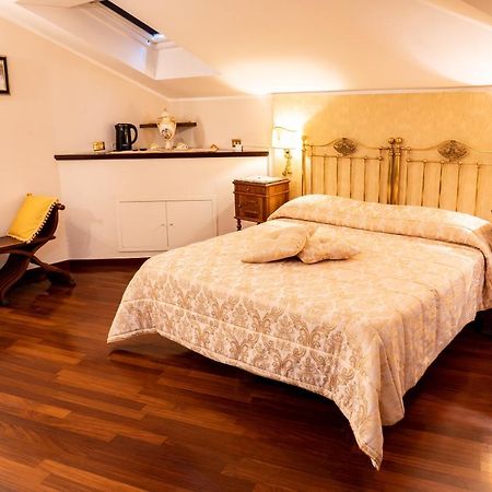 카세르타 Real Borbone B&B 외부 사진