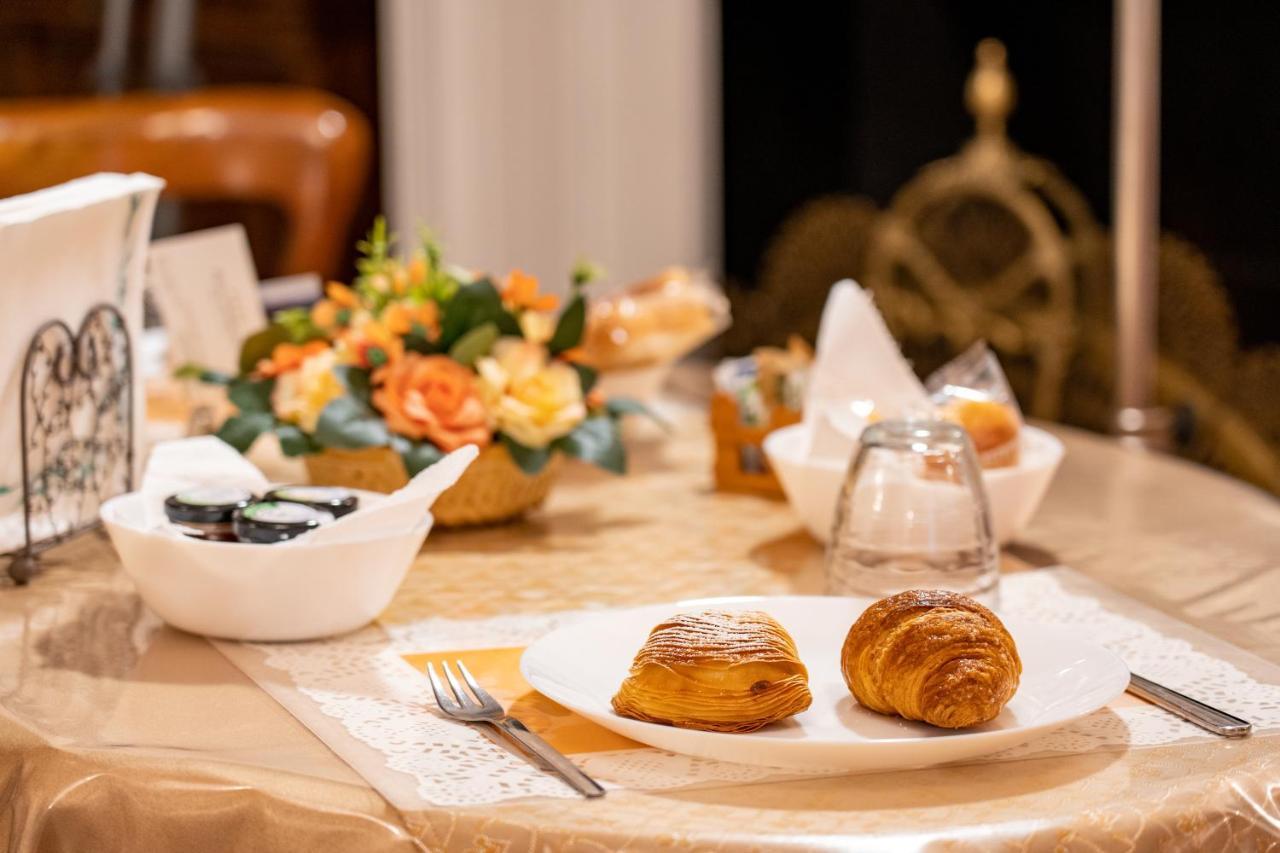 카세르타 Real Borbone B&B 외부 사진