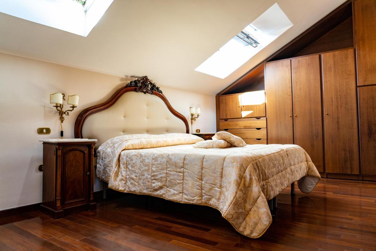 카세르타 Real Borbone B&B 외부 사진