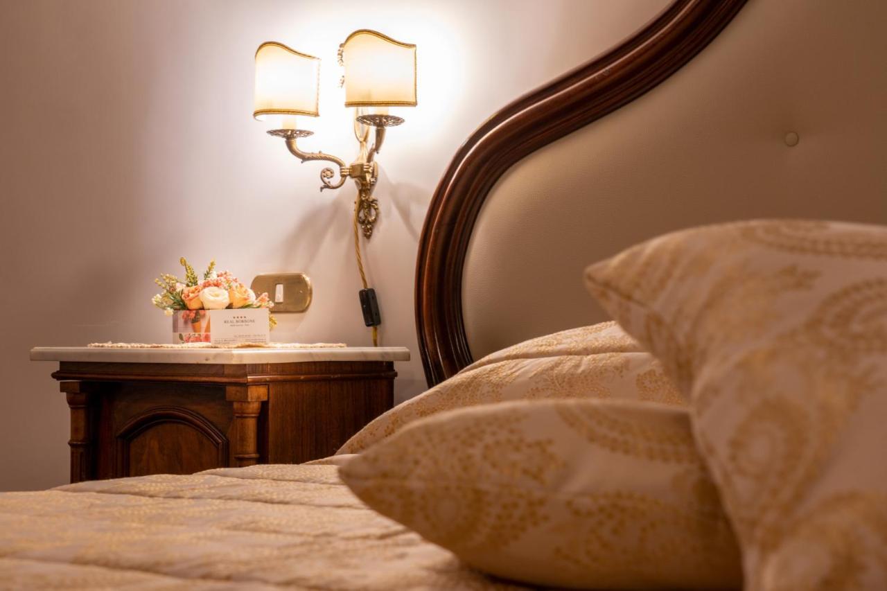 카세르타 Real Borbone B&B 외부 사진